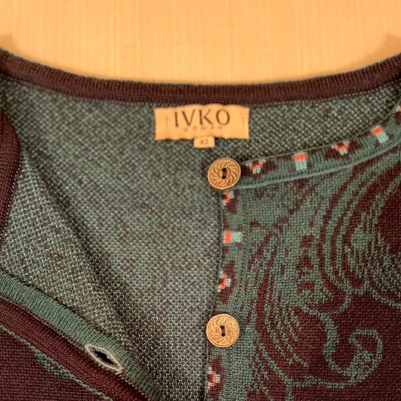 Exquisite IVKO Tailored Statement Sweater - Picture 3 of 5